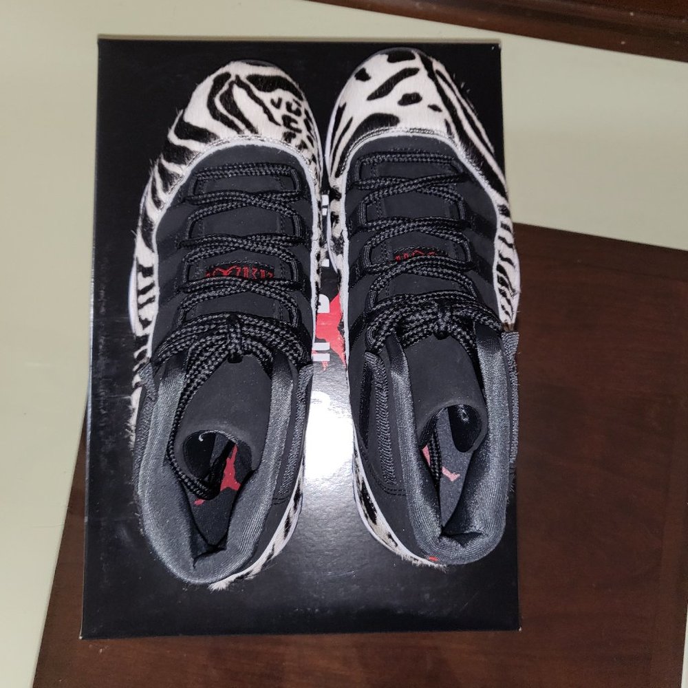 Womens air jordall 11 retro